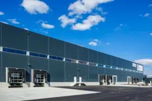 Hala E v Squarebizz Business Center Wien-Nord získala BREEAM „Excellent“ — nový štandard pre udržateľnú logistiku v Rakúsku